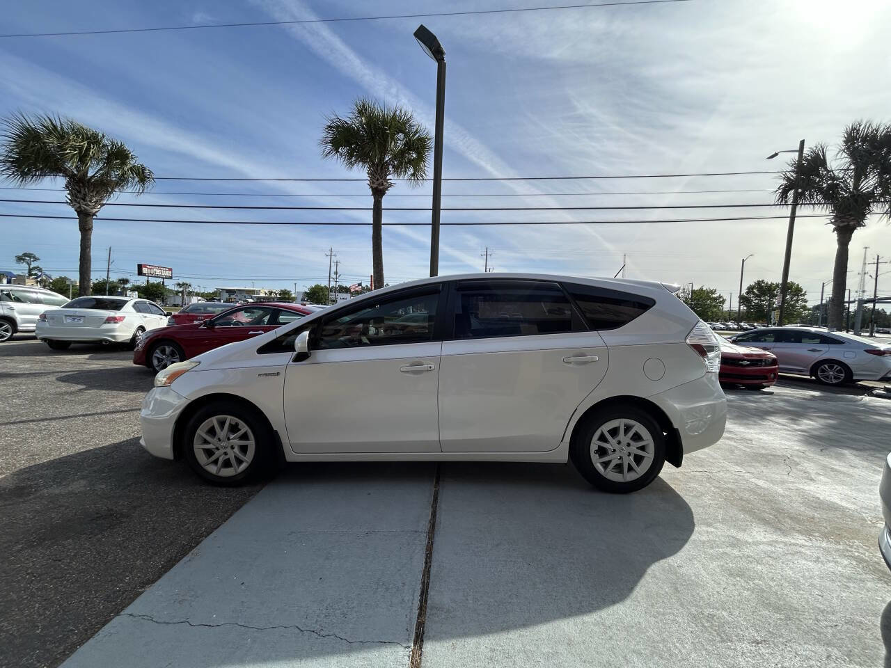 Used 2014 Toyota Prius V Three FWD image 7