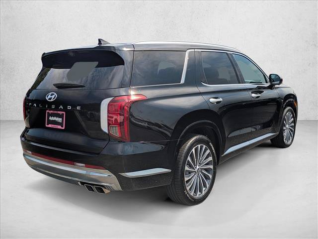 Used 2025 Hyundai Palisade Calligraphy FWD image 5