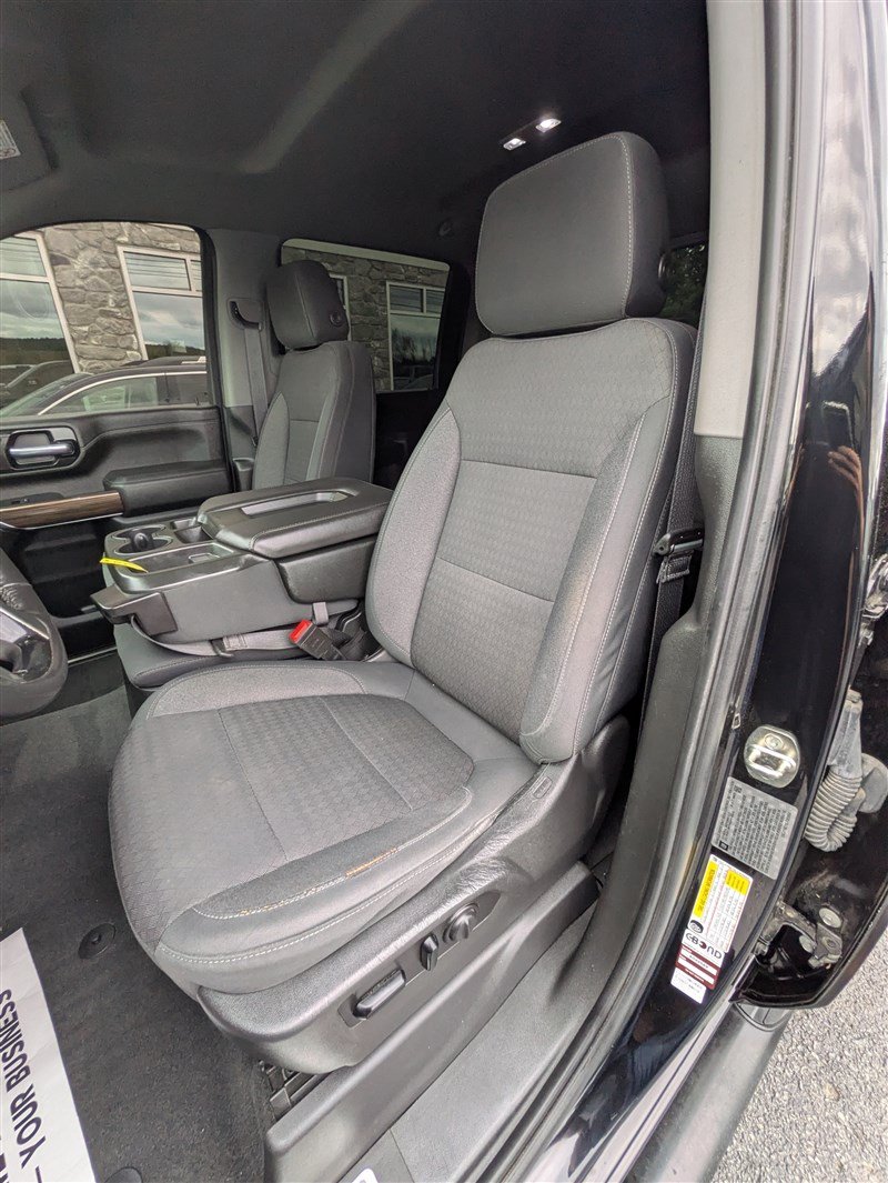 Used 2020 Chevrolet Silverado 2500 LT w/ Texas Edition AWD/4WD image 17