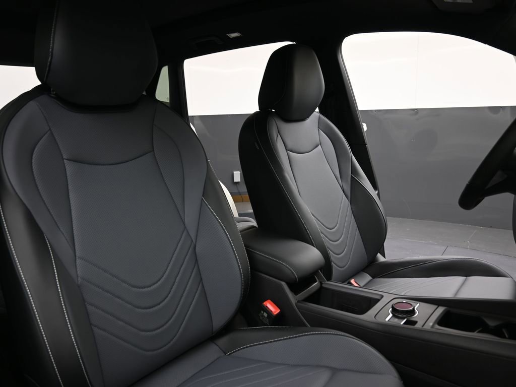 New 2026 Volkswagen Tiguan SE R-Line image 13