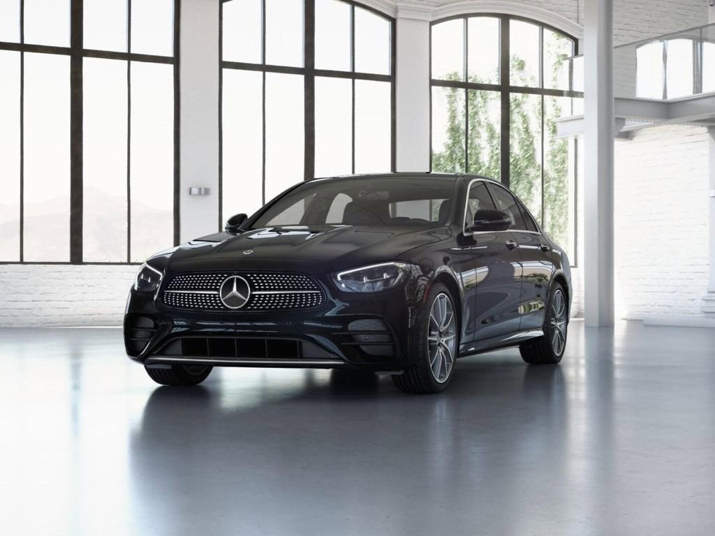 Used 2023 Mercedes-Benz E 450 4MATIC Sedan image 42
