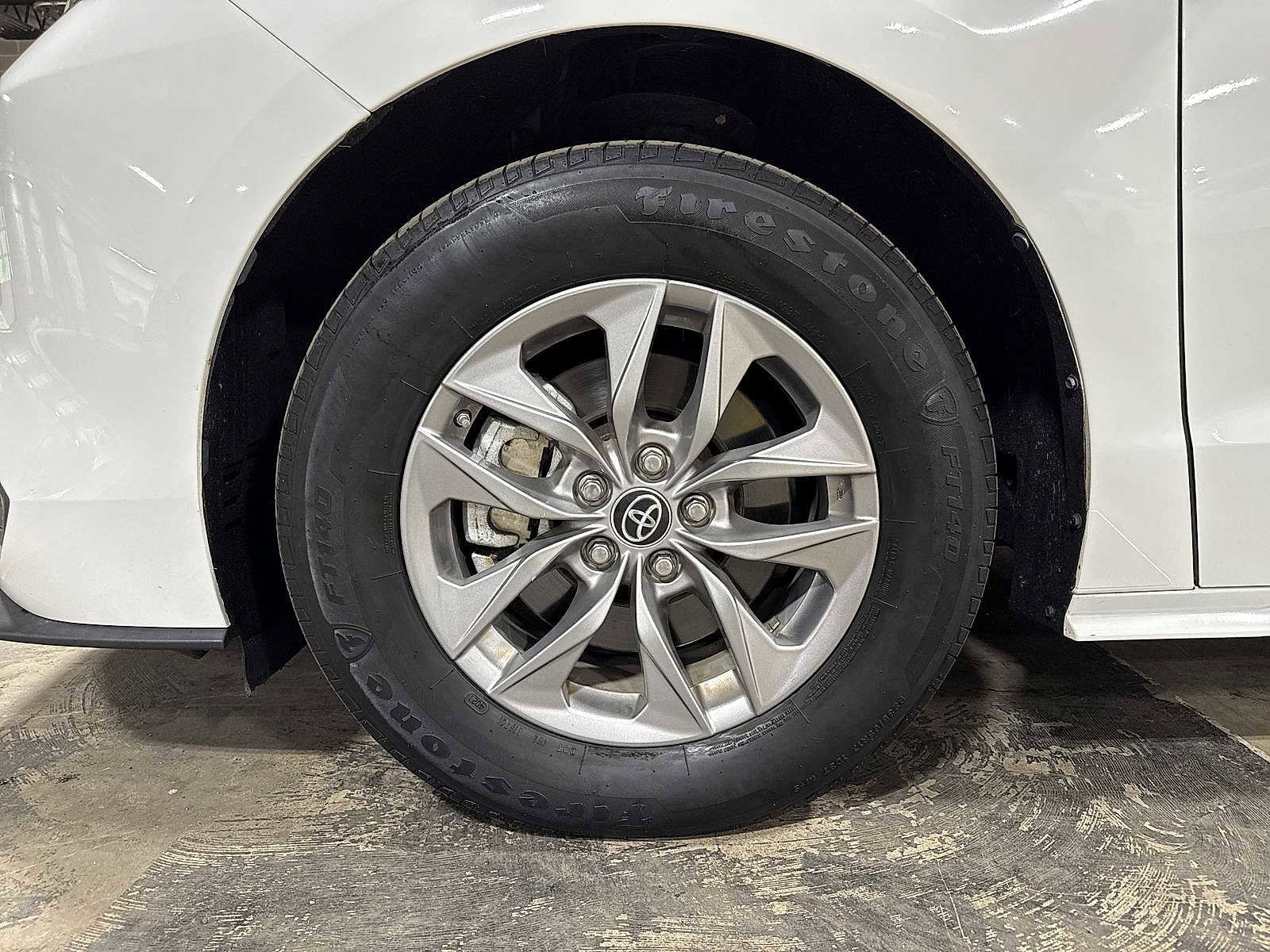 Certified 2022 Toyota Sienna LE FWD image 10