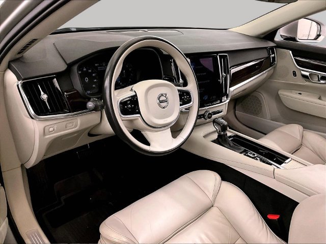 Used 2017 Volvo S90 T6 Momentum w/ Vision Package AWD/4WD image 12
