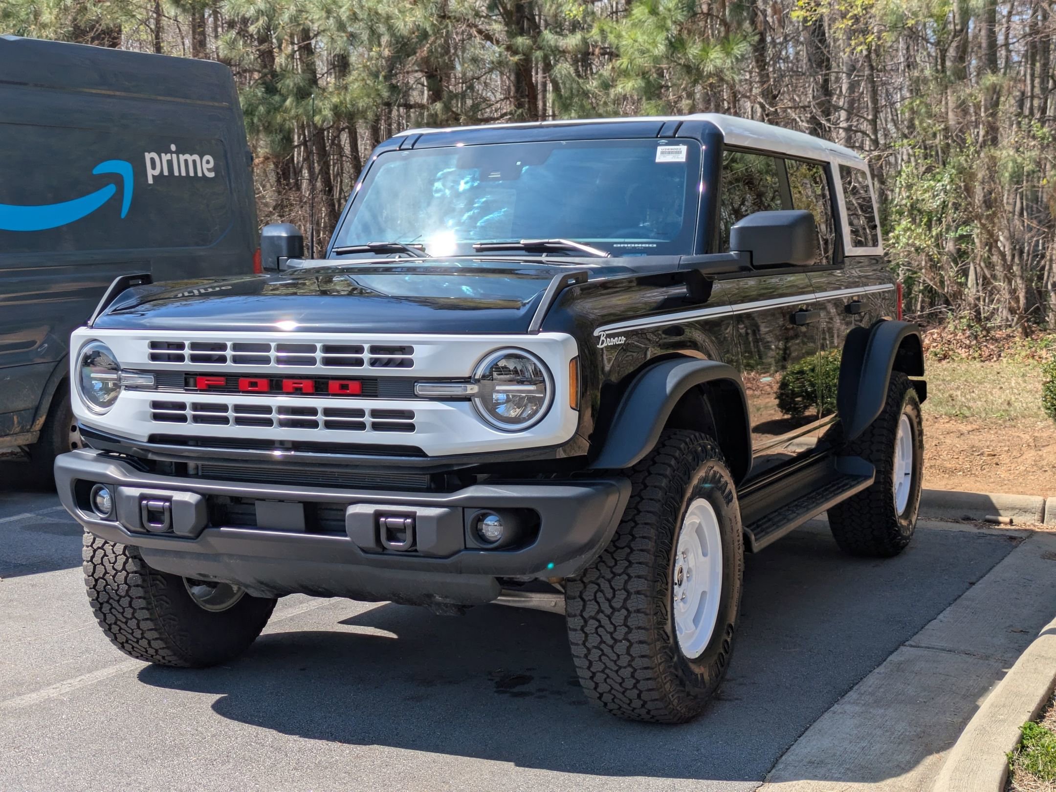New 2026 Ford Bronco Heritage Edition image 6
