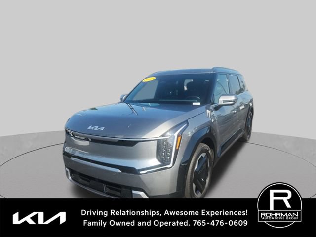 Used 2024 Kia EV9 Land AWD/4WD image 1