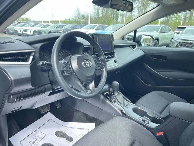 Used 2025 Toyota Corolla LE FWD image 10