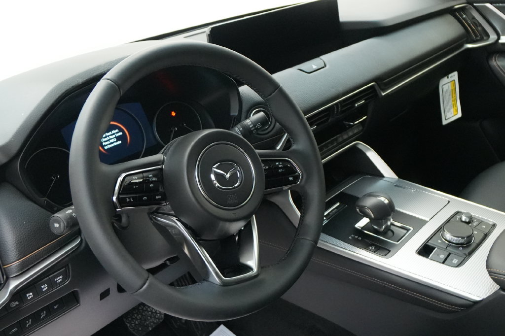 New 2026 MAZDA CX-90 3.3 Turbo w/ Preferred Package AWD/4WD image 16