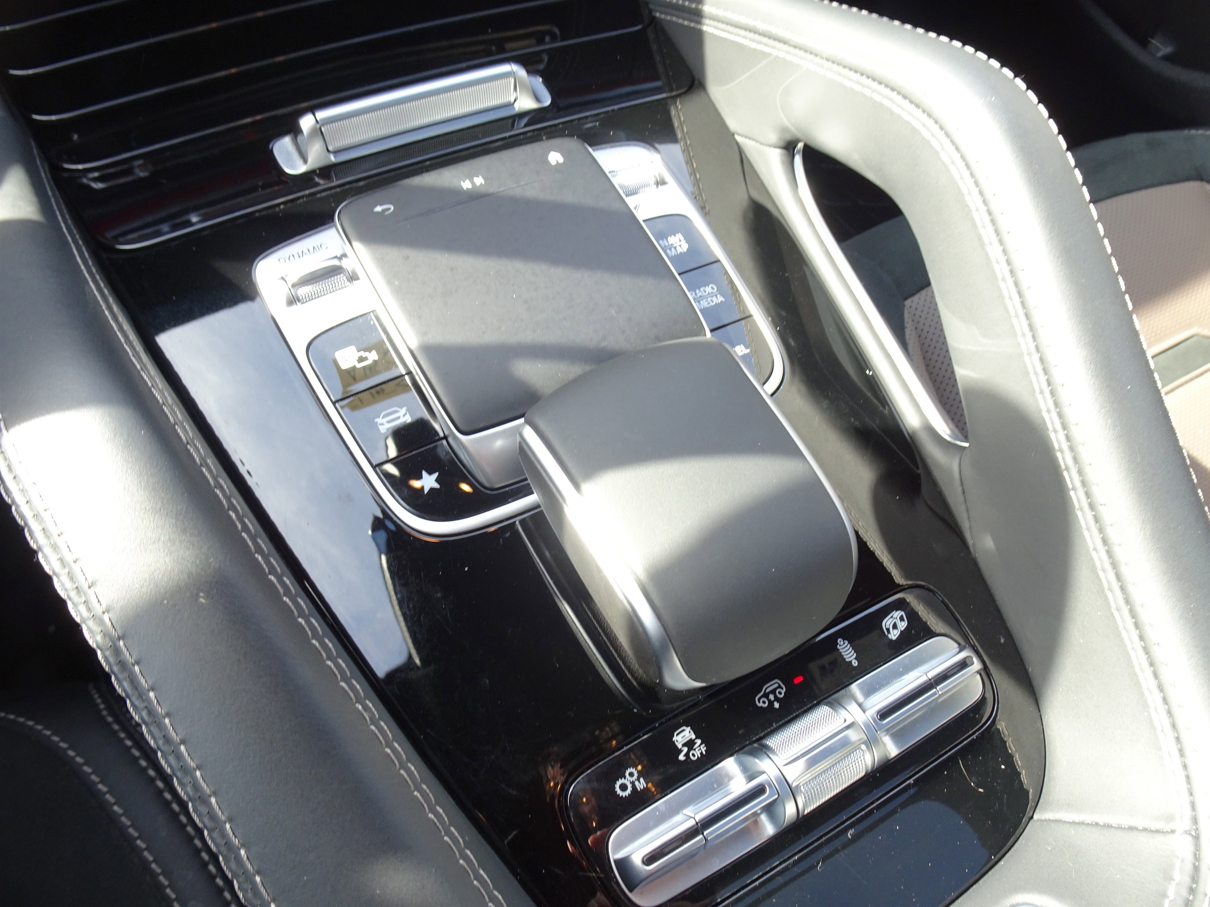 Used 2022 Mercedes-Benz GLE 53 AMG 4MATIC Coupe image 23