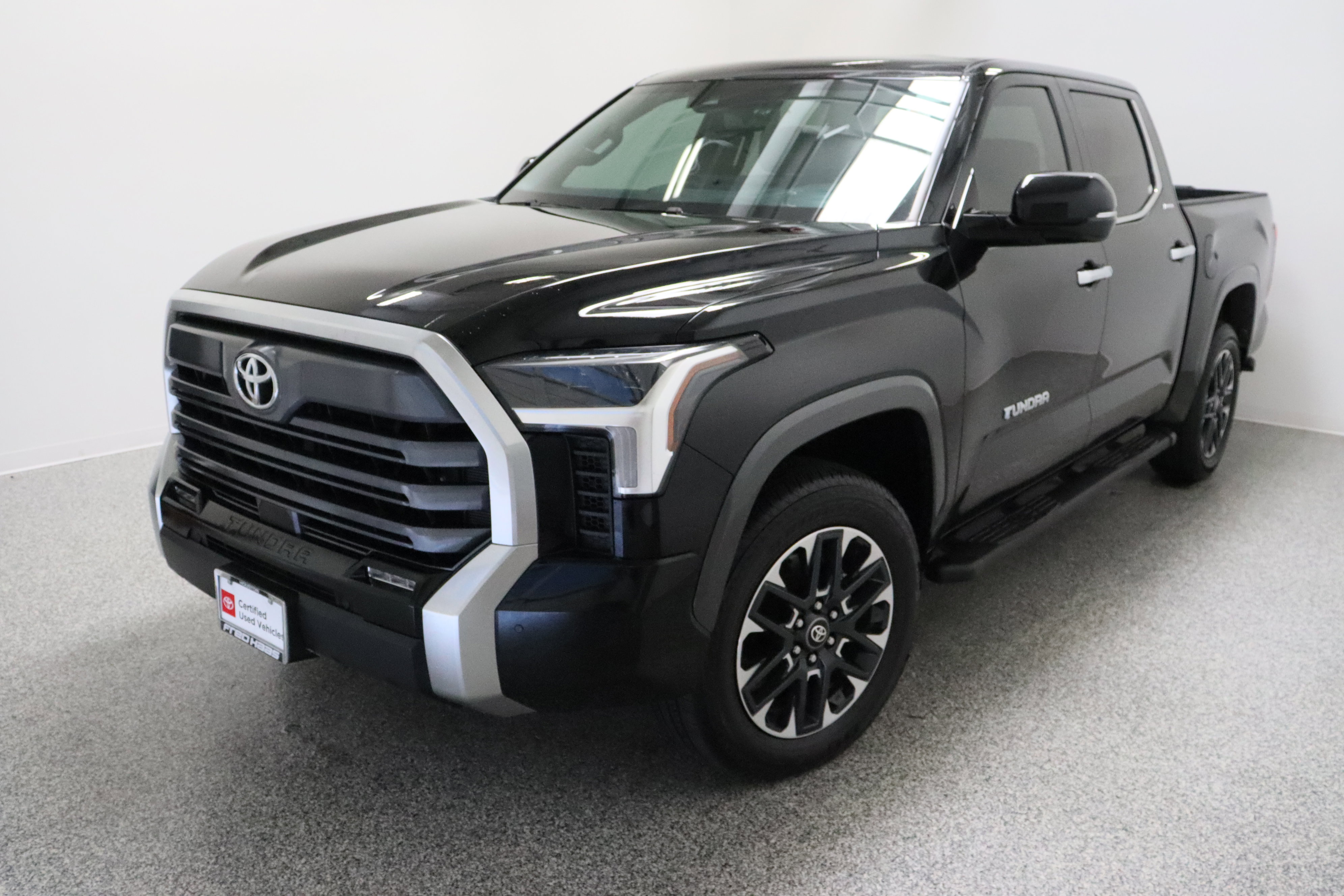 Certified 2026 Toyota Tundra Limited w/ Power Package AWD/4WD image 2