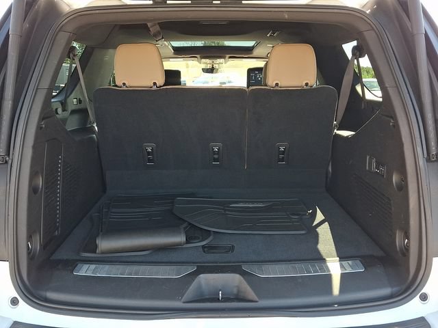 Used 2021 Chevrolet Suburban Premier w/ Premium Package AWD/4WD image 31