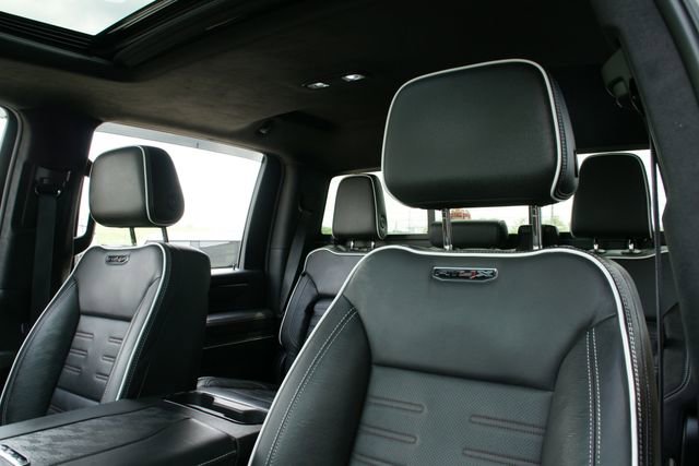 Used 2024 GMC Sierra 2500 AT4X AWD/4WD image 22