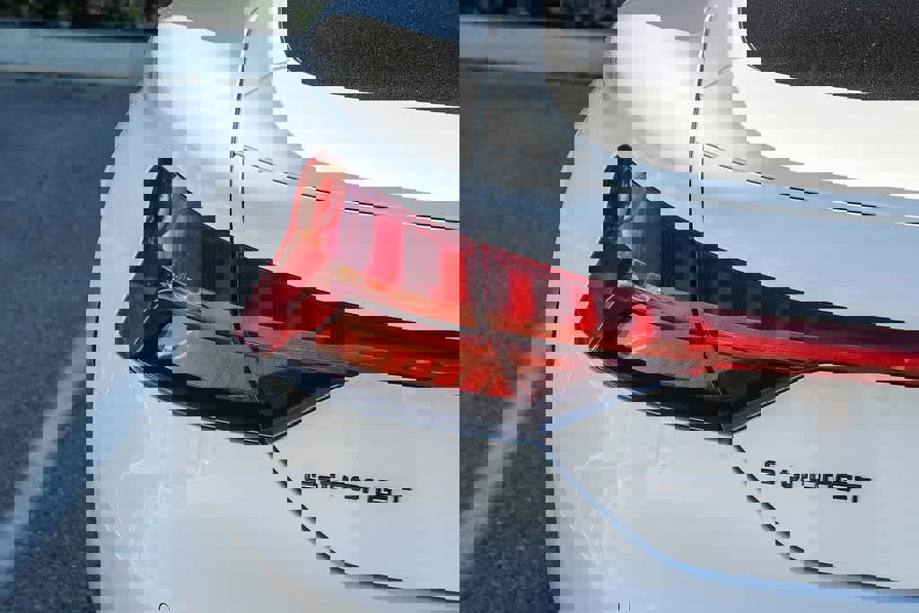 Used 2022 Audi e-tron GT Premium Plus image 7