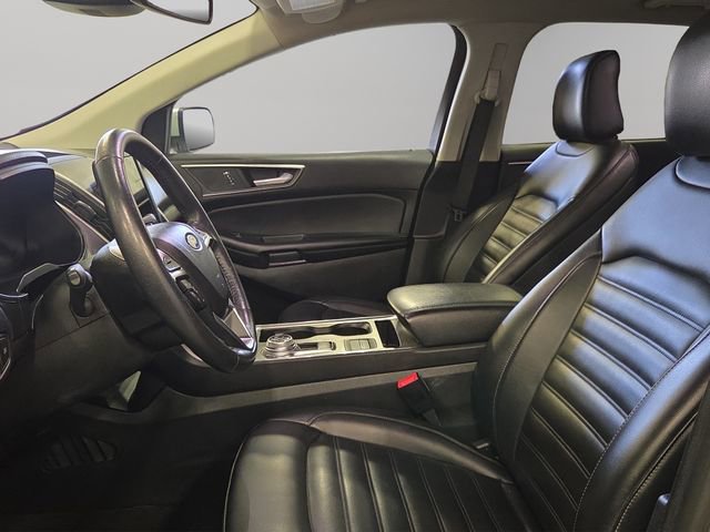 Used 2022 Ford Edge SEL image 13