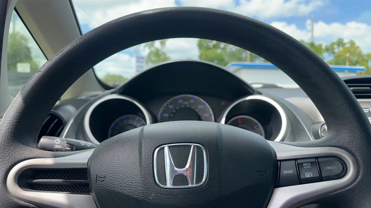 Used 2013 Honda Fit image 37