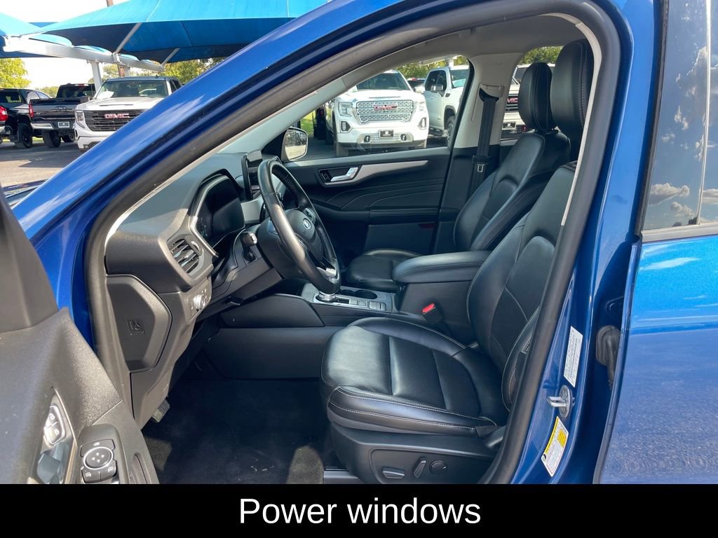 Used 2022 Ford Escape SEL image 10