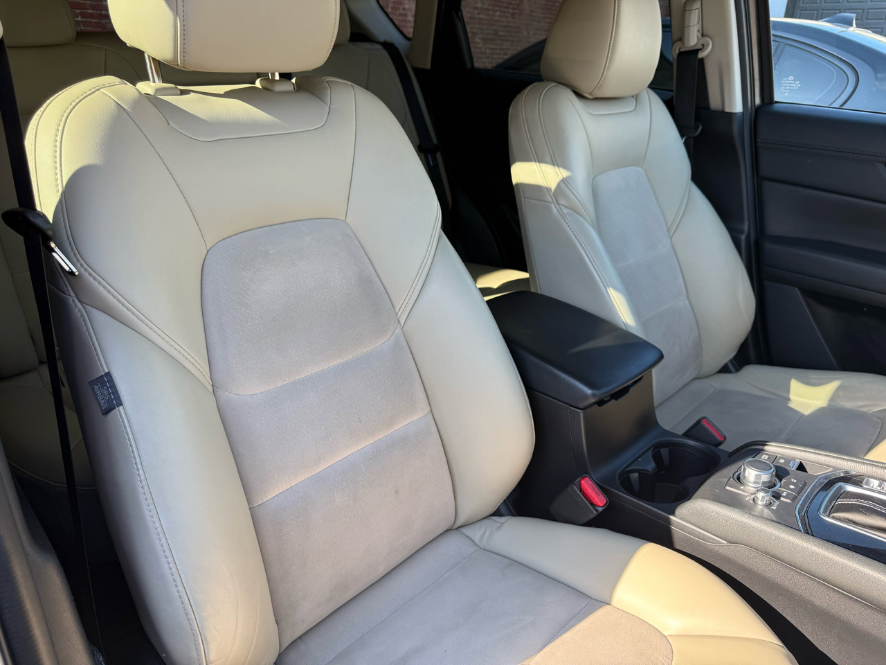 Used 2017 MAZDA CX-5 Touring w/ Preferred Equipment Package image 9