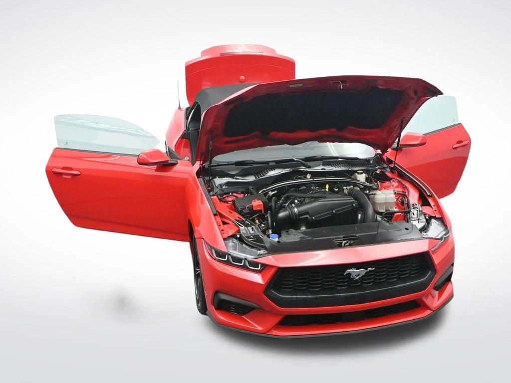 Used 2024 Ford Mustang EcoBoost image 38