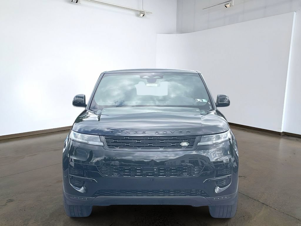 New 2026 Land Rover Range Rover Sport SE AWD/4WD image 2