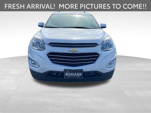 Used 2017 Chevrolet Equinox Premier w/ Enhanced Convenience Package FWD image 2