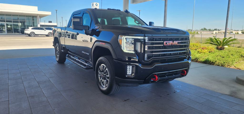 Used 2023 GMC Sierra 3500 AT4 w/ AT4 Preferred Package AWD/4WD image 3