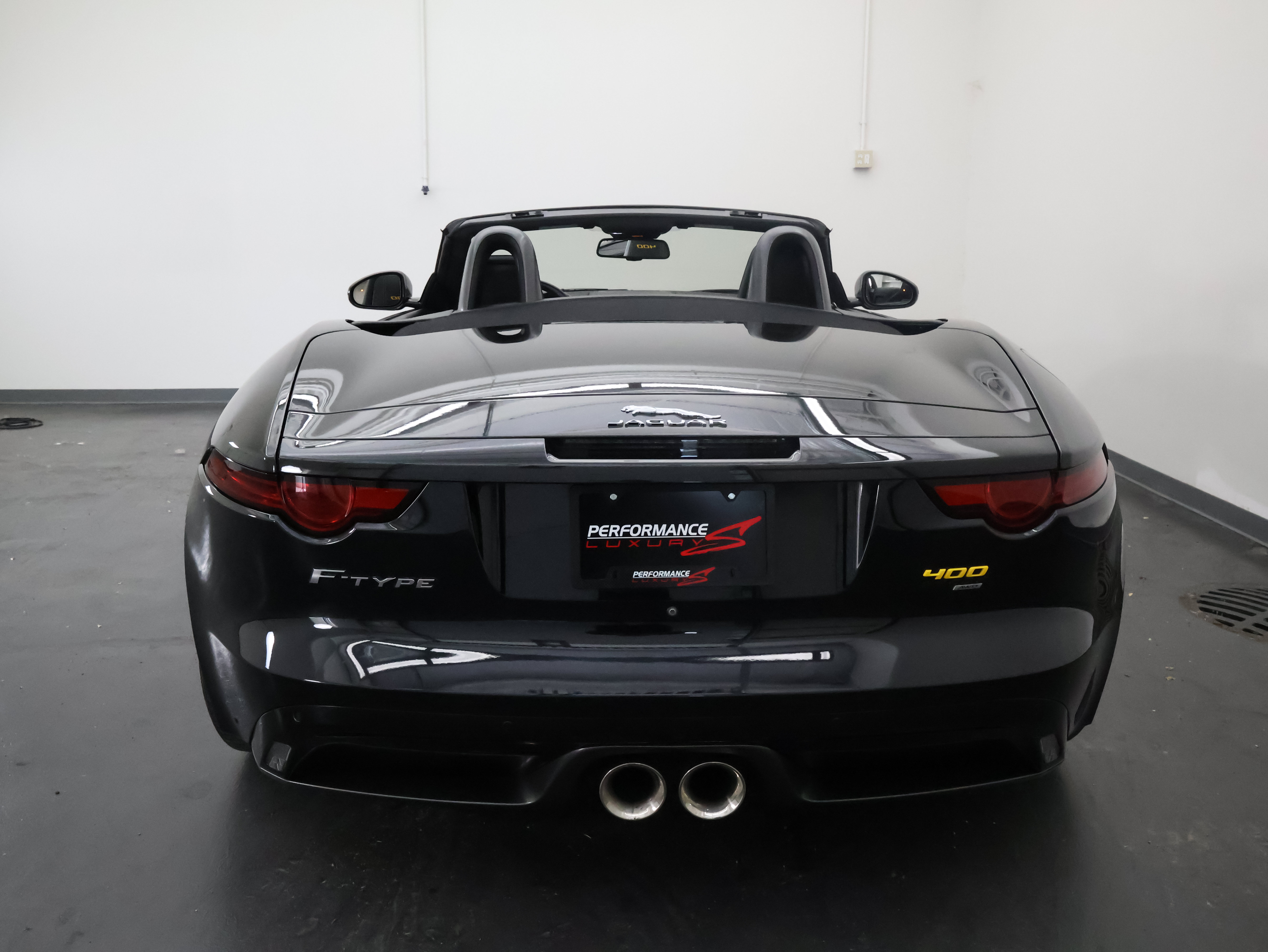 Used 2018 Jaguar F-TYPE 400 Sport AWD/4WD image 5