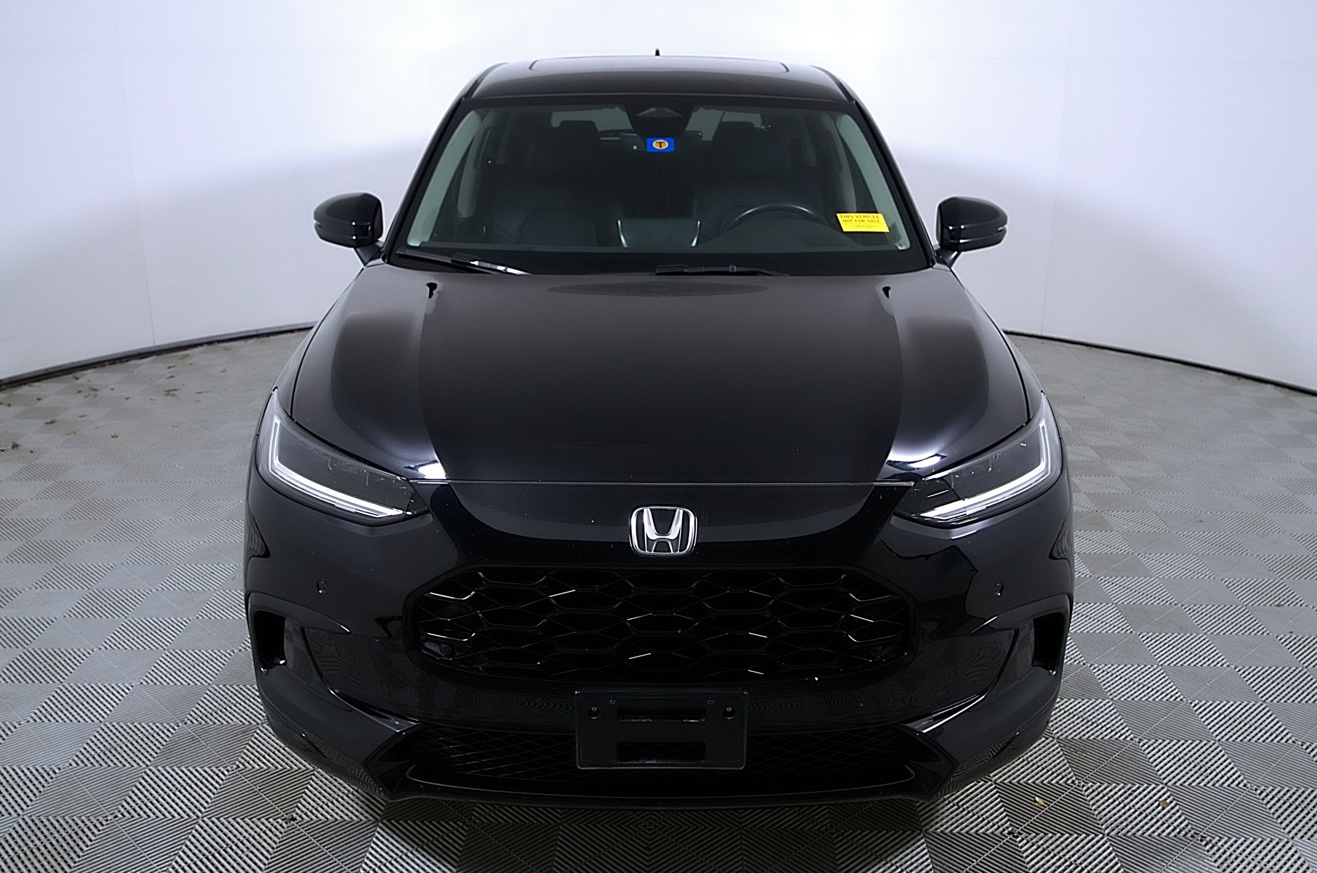 Used 2024 Honda HR-V EX-L image 4