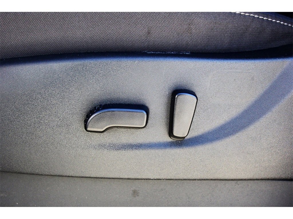 Certified 2024 Nissan Frontier SV w/ SV Convenience Package image 26