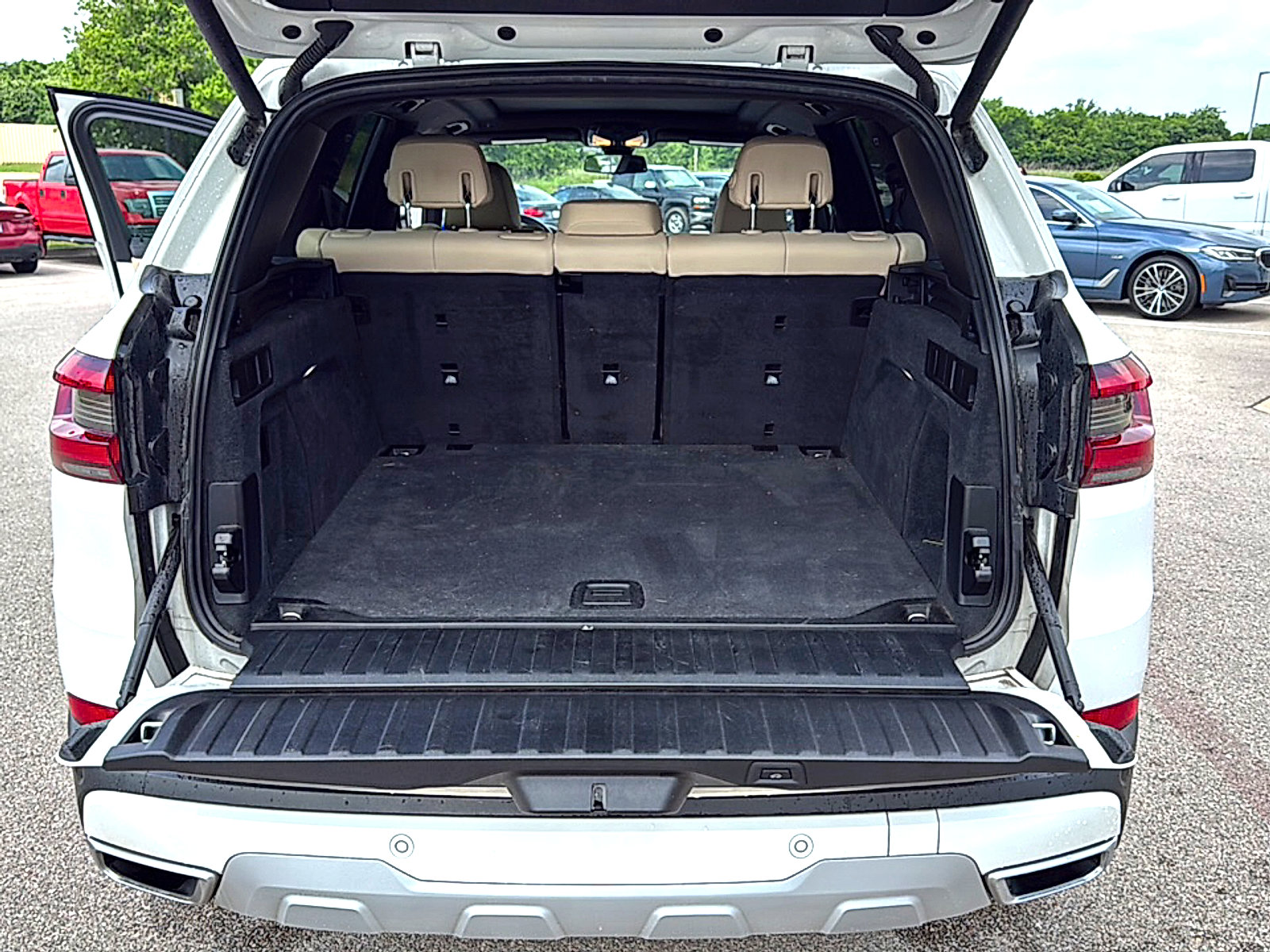 Used 2021 BMW X5 sDrive40i w/ Convenience Package RWD image 9