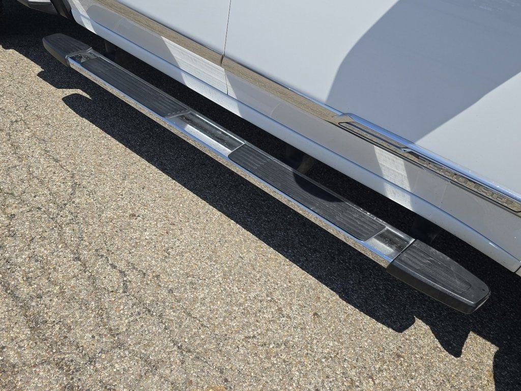 Used 2024 Chevrolet Silverado 3500 High Country w/ High Country Premium Package AWD/4WD image 24