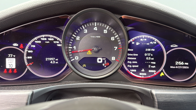 Used 2022 Porsche Panamera Platinum Edition w/ Sport Chrono Package RWD image 17
