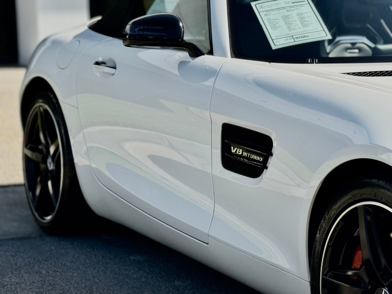 Used 2018 Mercedes-Benz AMG GT Roadster image 9
