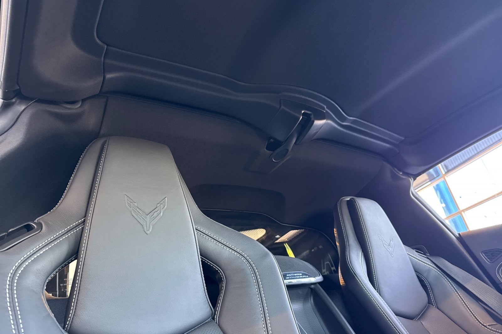 Used 2023 Chevrolet Corvette Stingray Premium Cpe w/ Z51 Performance Package RWD image 19