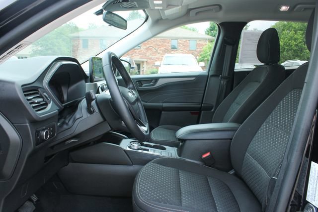 Used 2023 Ford Escape Active AWD/4WD image 12