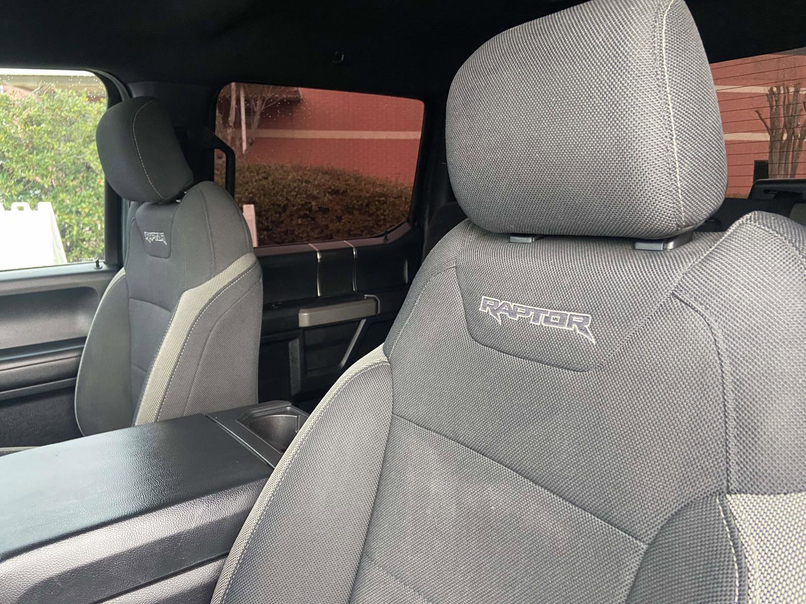 Used 2019 Ford F150 Raptor image 3