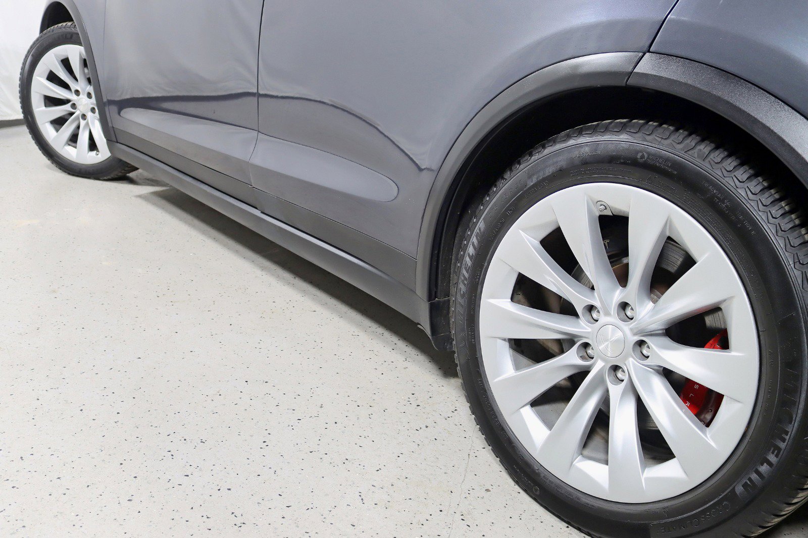 Used 2016 Tesla Model X Performance image 13