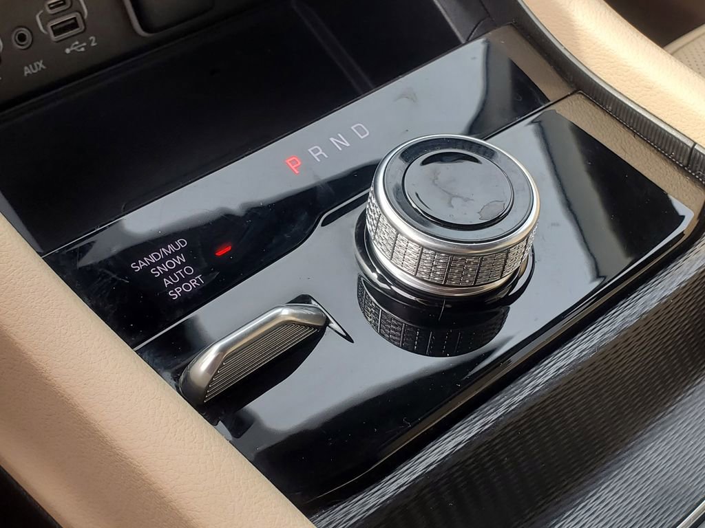 Used 2024 Jeep Grand Cherokee Limited w/ Luxury Tech Group II image 29