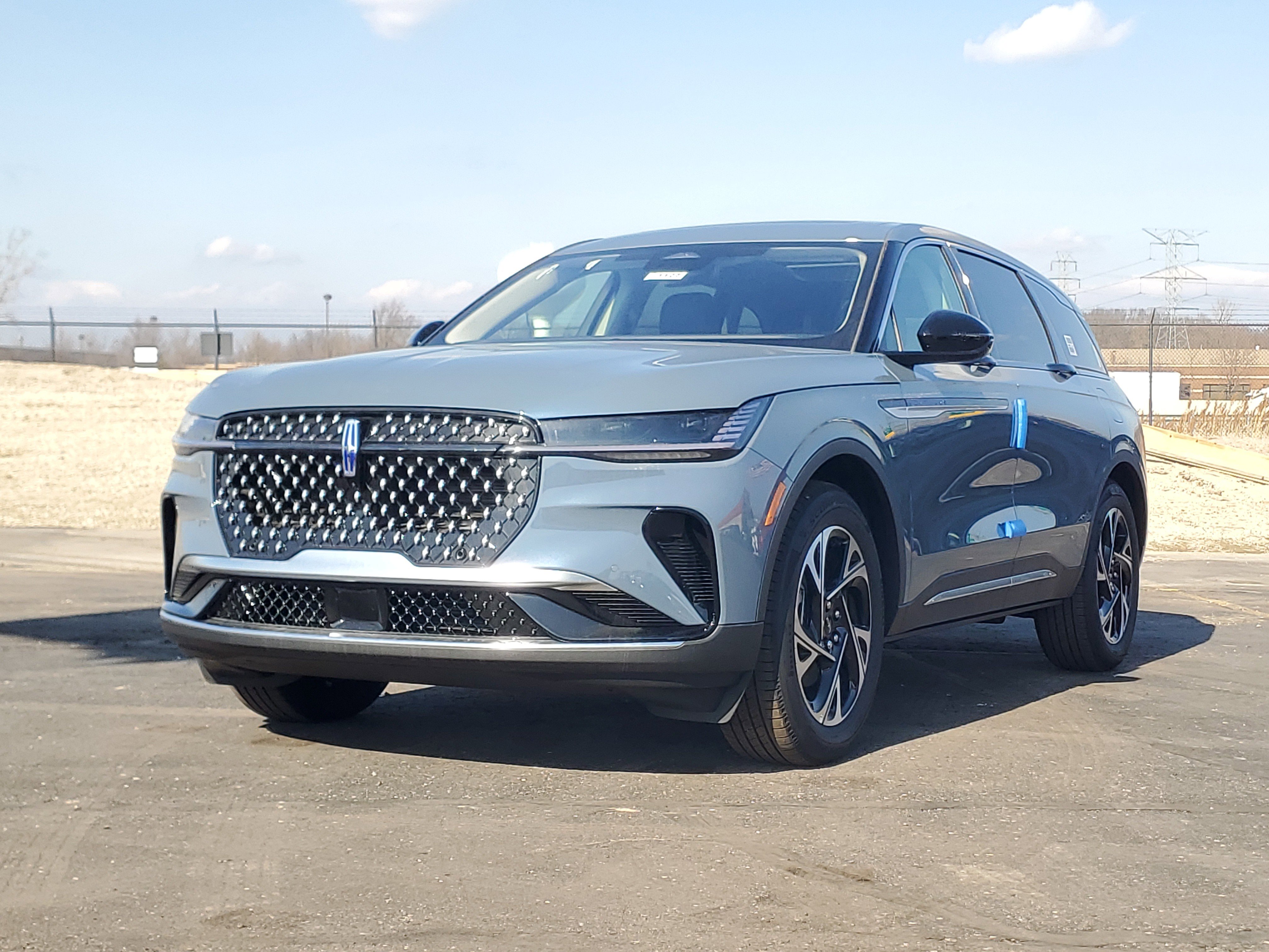 New 2026 Lincoln Nautilus Premier w/ Equipment Group 102A image 2