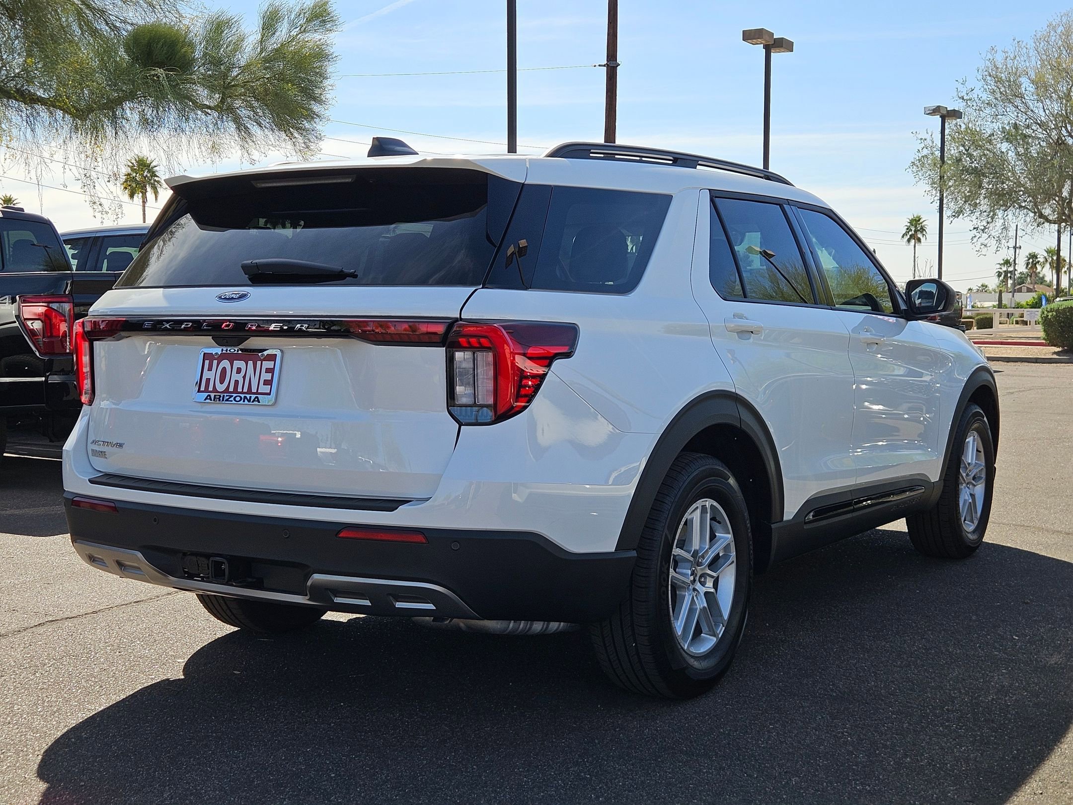 New 2026 Ford Explorer Active w/ Active Comfort Package image 5