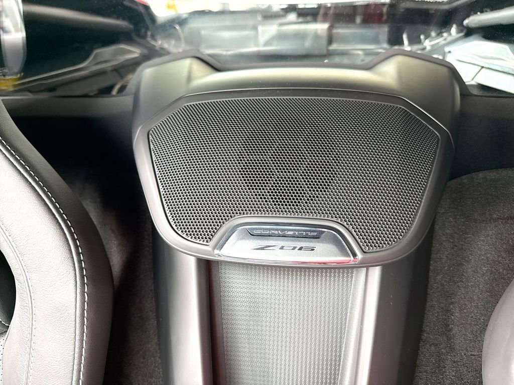 Used 2024 Chevrolet Corvette Z06 image 32