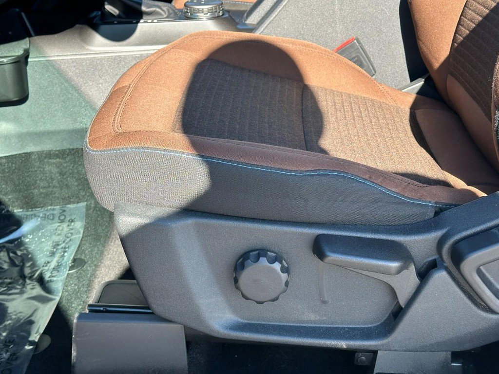 Used 2022 Ford Bronco Outer Banks image 13