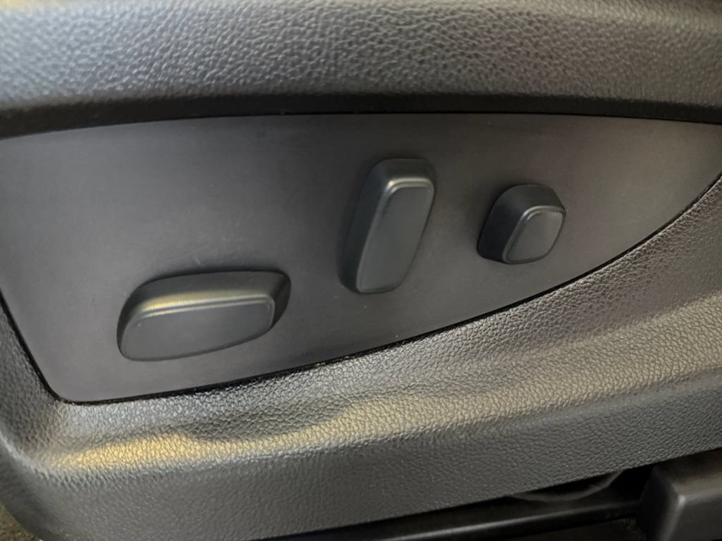 Used 2019 Chevrolet Tahoe LT RWD image 29