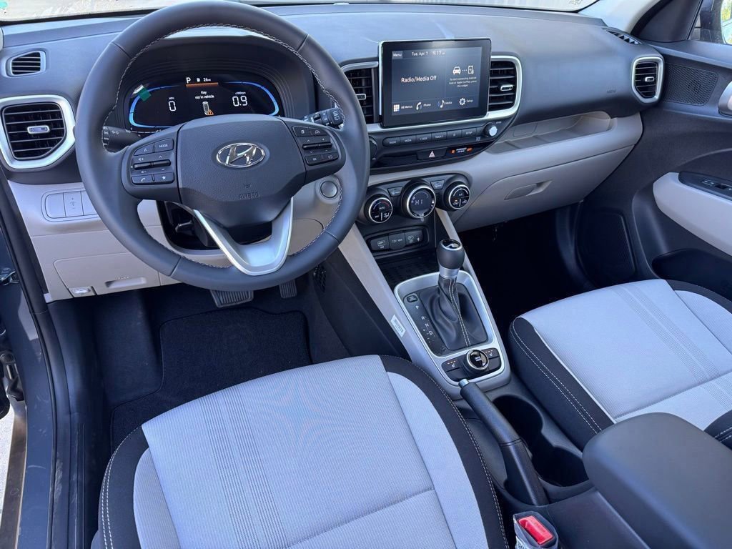 New 2026 Hyundai Venue SEL image 2
