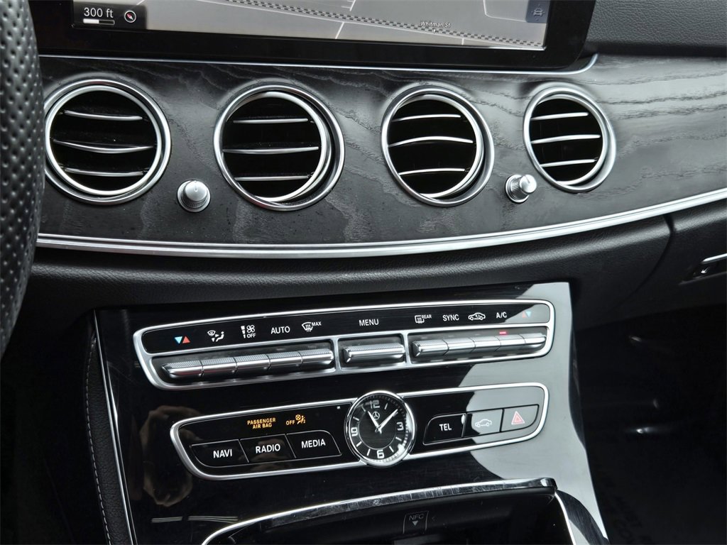 Used 2017 Mercedes-Benz E 300 image 20