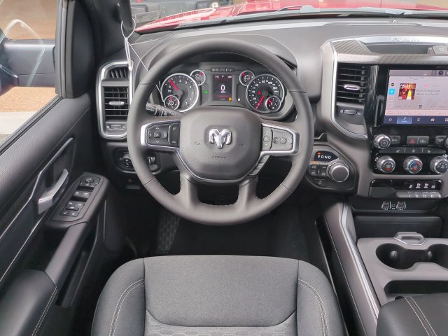 New 2026 RAM 1500 Big Horn w/ Night Edition AWD/4WD image 16