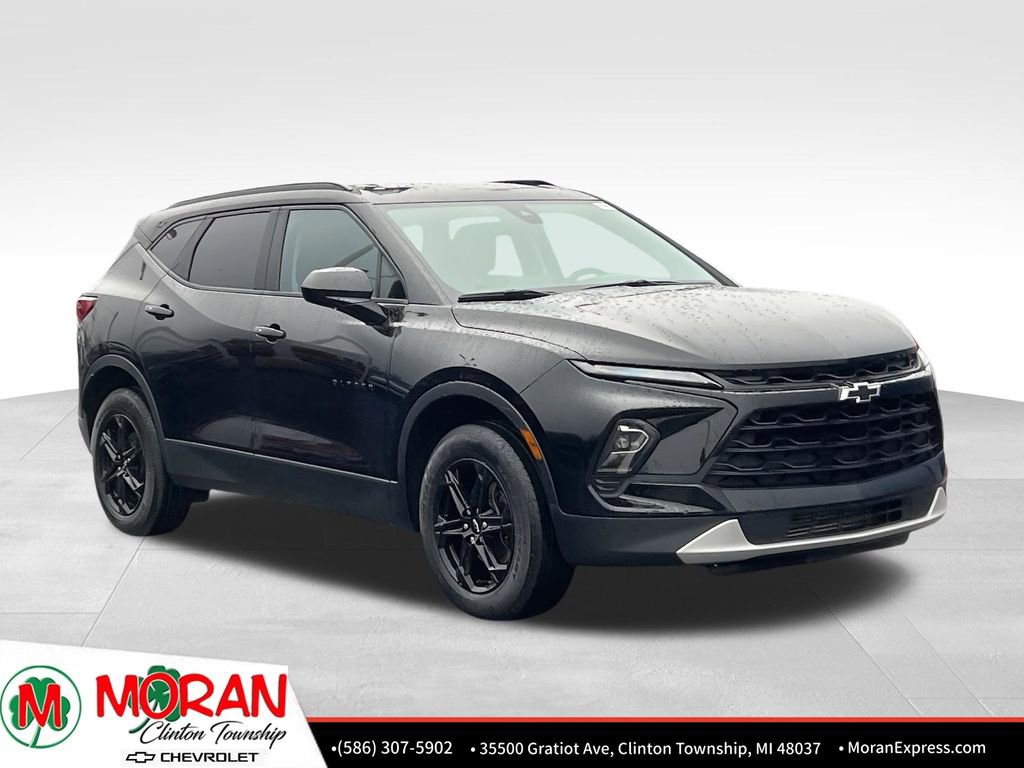 Certified 2024 Chevrolet Blazer LT w/ Convenience Package image 9