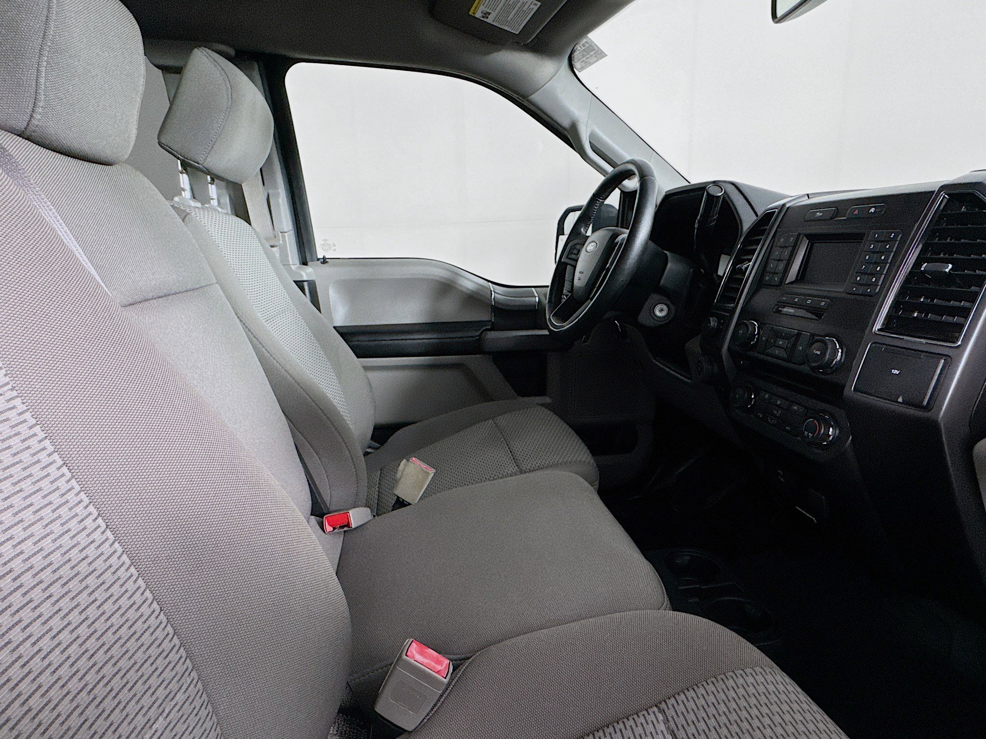 Used 2018 Ford F150 XLT w/ Equipment Group 301A Mid image 26