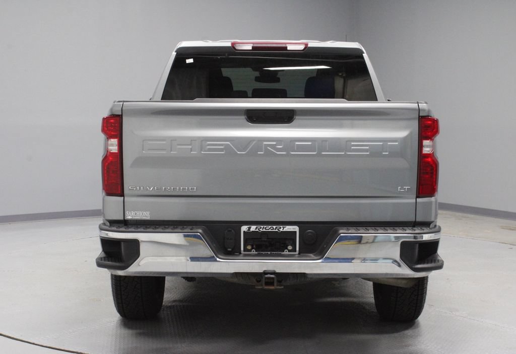 Used 2024 Chevrolet Silverado 1500 LT AWD/4WD image 9