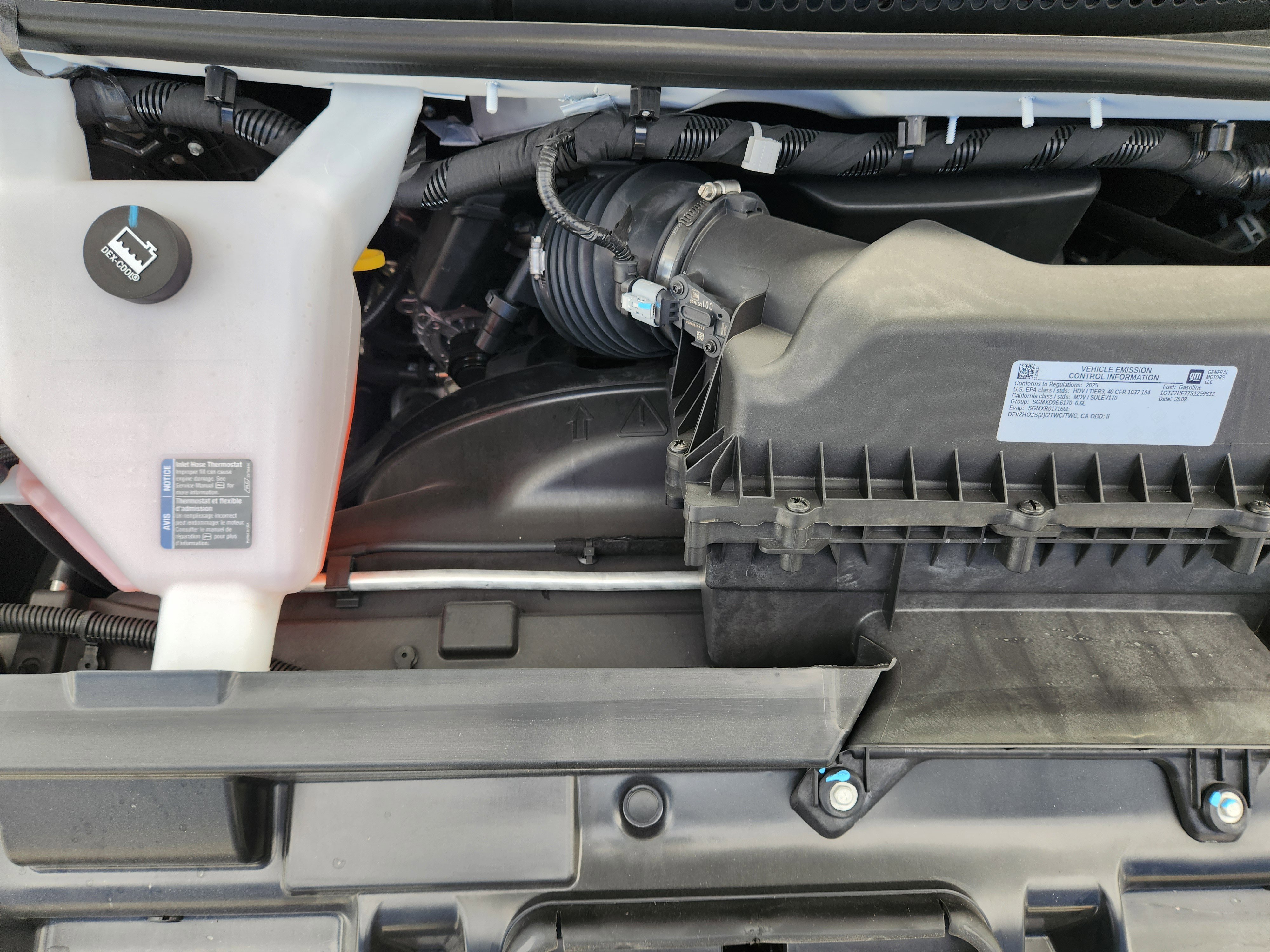 New 2025 GMC Savana 3500 Extended w/ Driver Convenience Package image 22