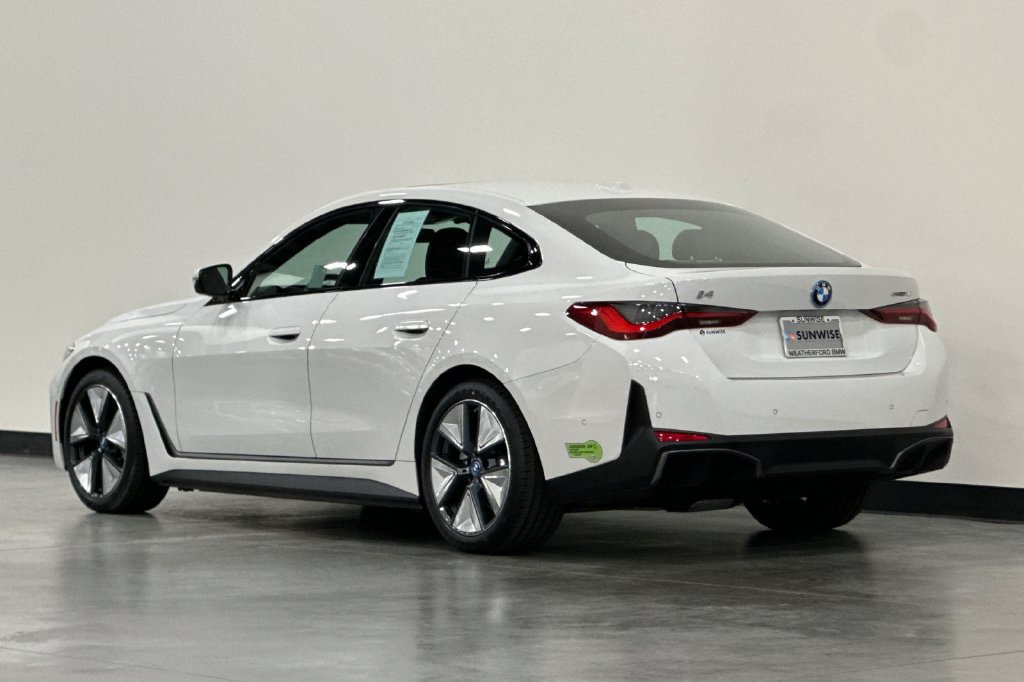 Used 2023 BMW i4 eDrive40 w/ Premium Package RWD image 6