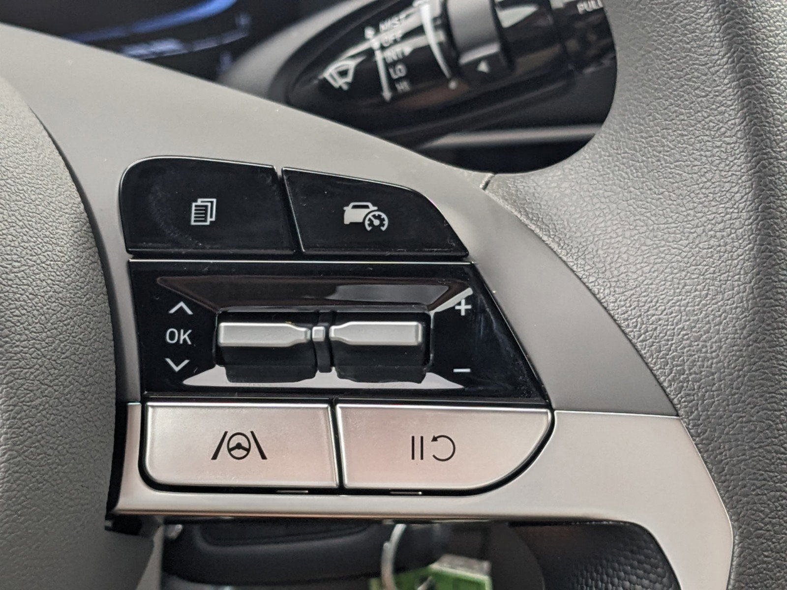 New 2026 Hyundai Elantra SE image 26